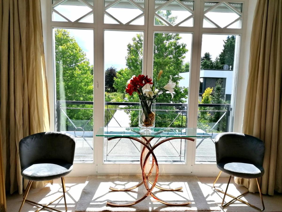 Villa Julian Doppelzimmer Aurich Ngoại thất bức ảnh